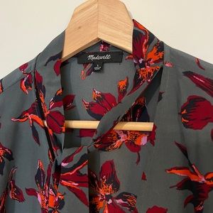 Silk Tie-Neck Wrap Top in
Winter Orchid - L